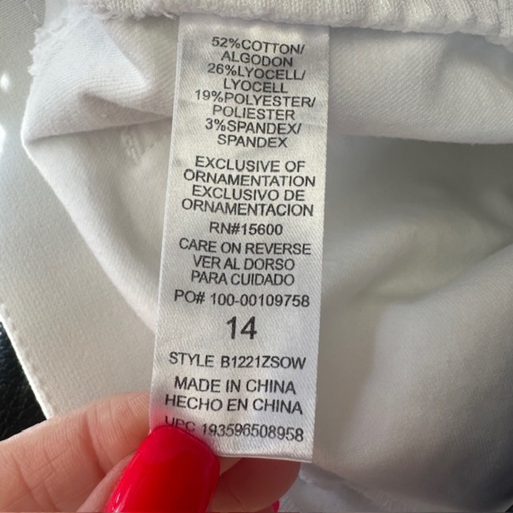 Democracy Women's White Absolution Itty Bitty Boo… - image 7